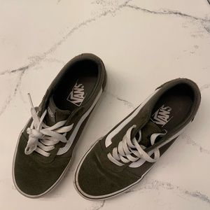 Womens Vans Off the Wall sneaker